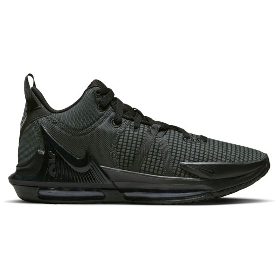 Nike LeBron Witness 7